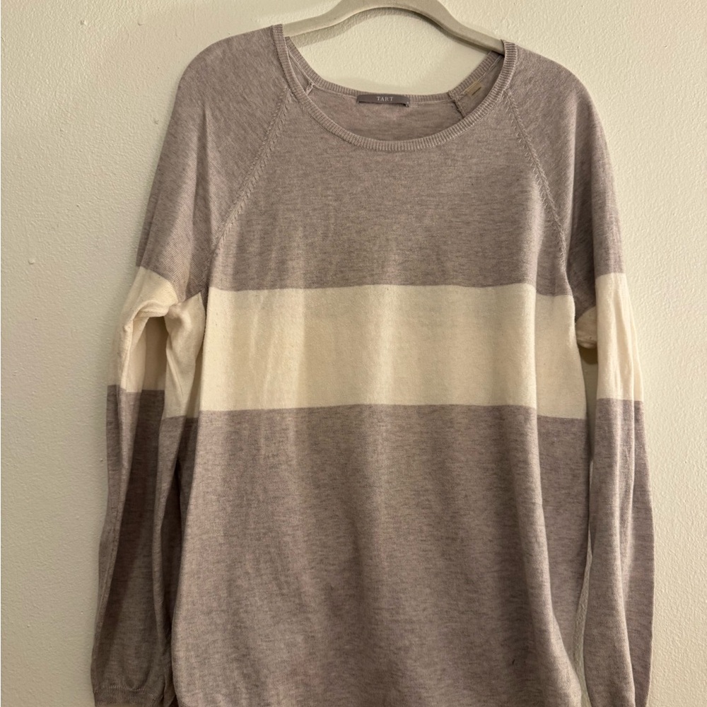 Tart Beige Knit Top